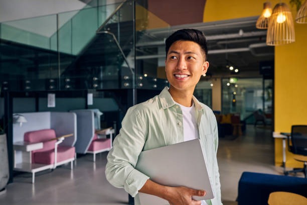 How to Build Trust With Your First Customers